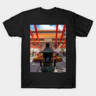 Po Lin Monastery, Lantau Island, Hong Kong T-Shirt